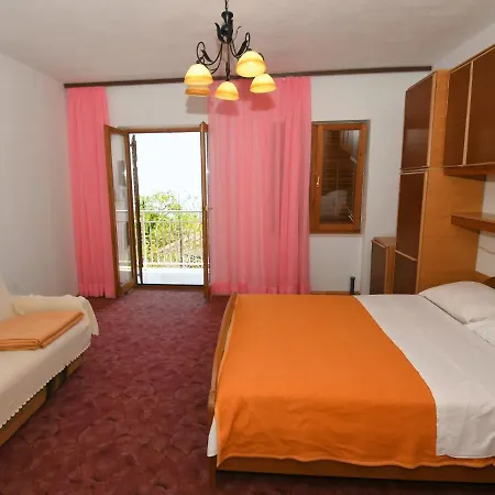 Vendégház Jakov 3*